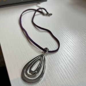 Lia Sophia necklace silver/purple